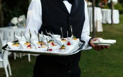 Catering voor je bruiloft: complete gids voor keuzes, kosten en planning